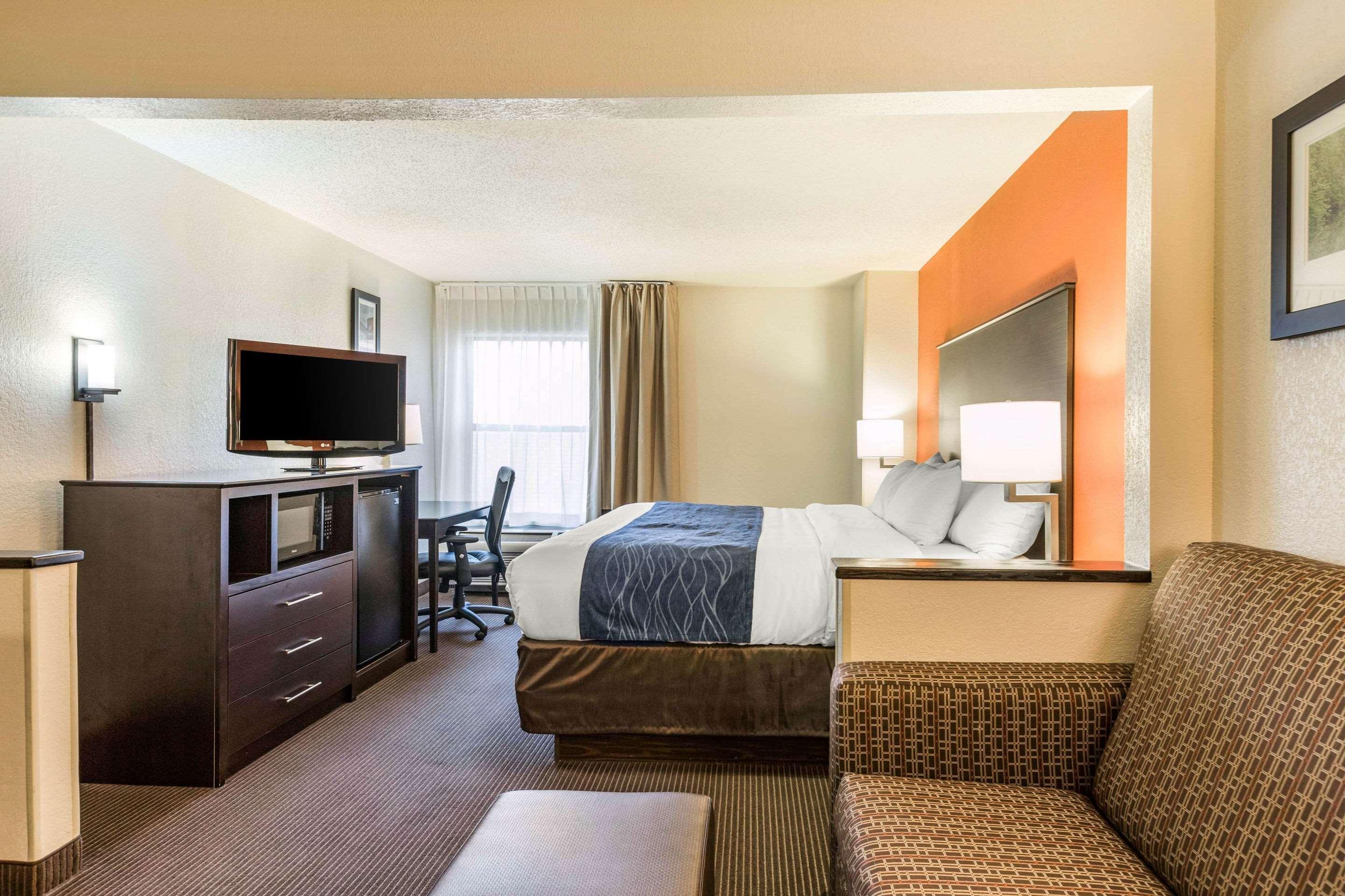 Comfort Inn Wings Stadium Kalamazoo Exterior photo